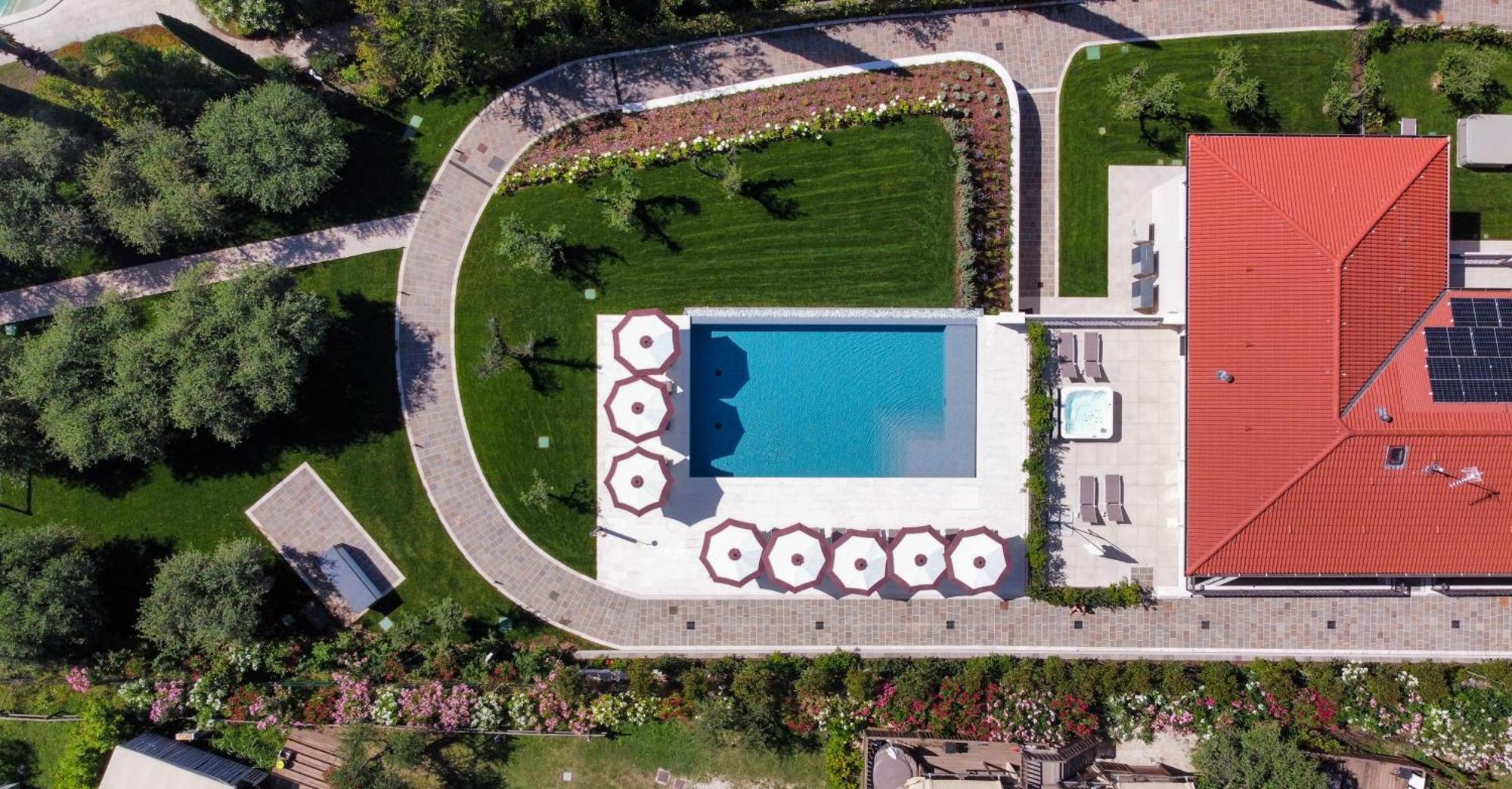 Villa Silvia Apartments San Felice del Benaco Dış mekan fotoğraf