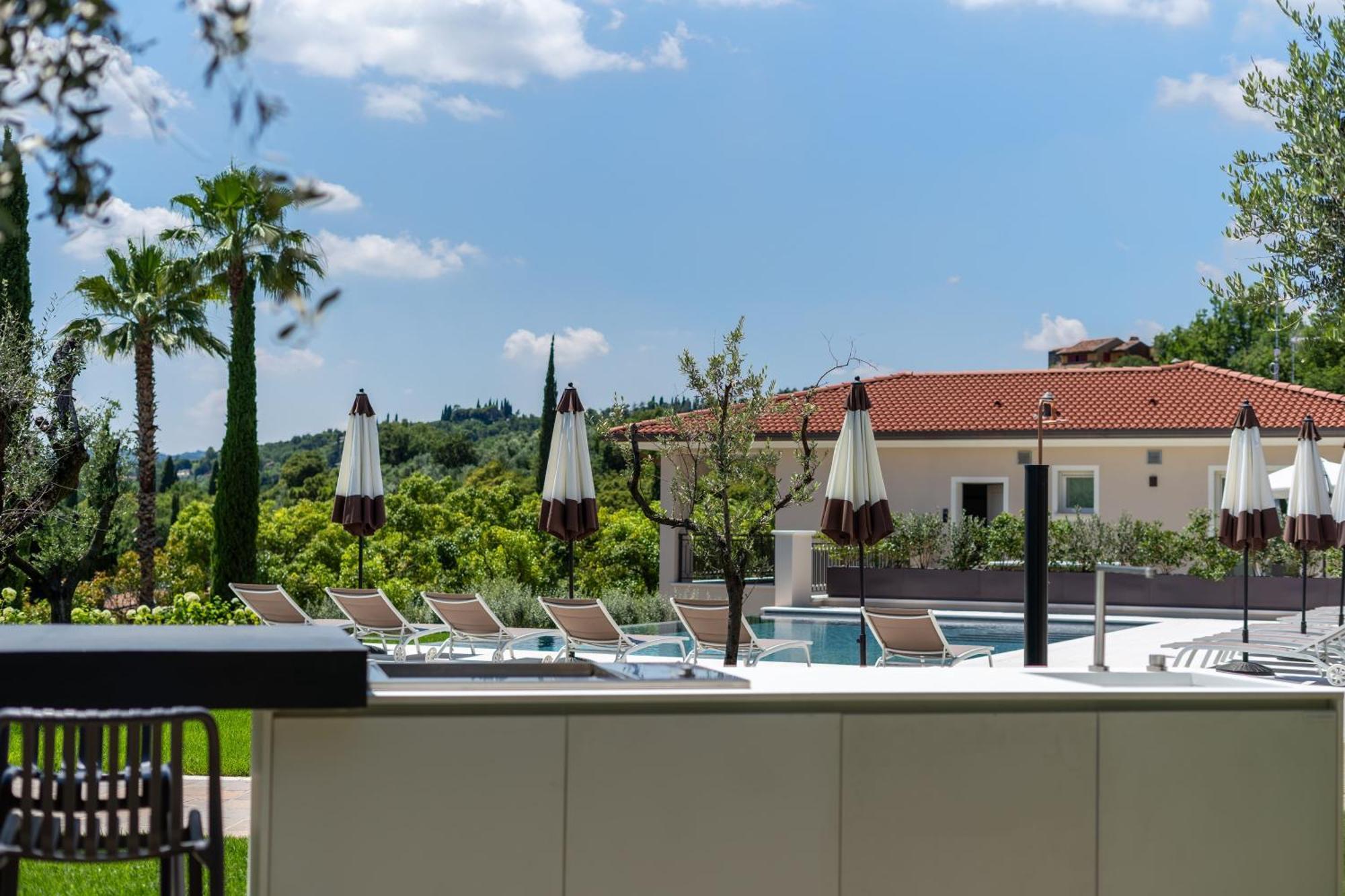 Villa Silvia Apartments San Felice del Benaco Dış mekan fotoğraf